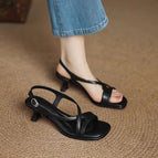Black / 35